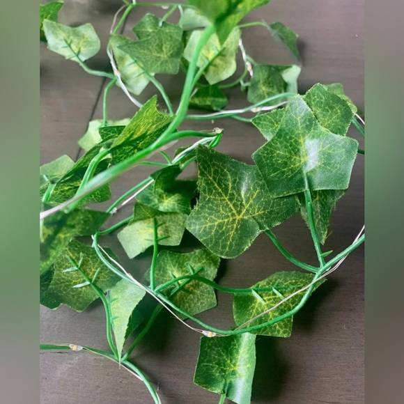 6.5 Feet Green Ivy Vine Leaves Battery LED Lights String Lighting Indoor Outdoor - Picture 2 of 4